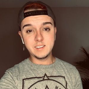 Meet your Posher, Thomas